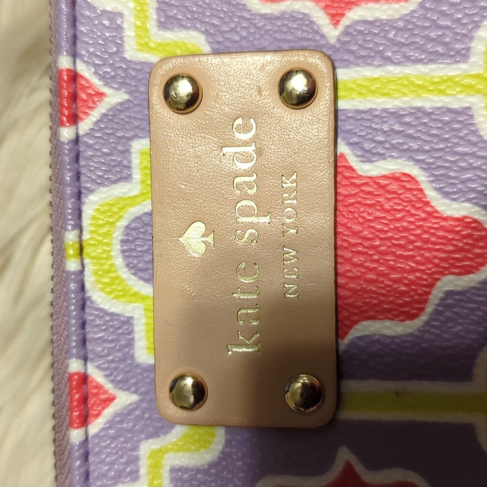 Kate Spade Cabana Tile Linet Multicolor Wristlet Bag - Picture 3 of 5